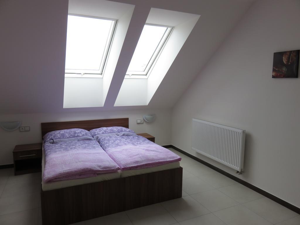Penzion U Dulika Veseli nad Moravou Room photo
